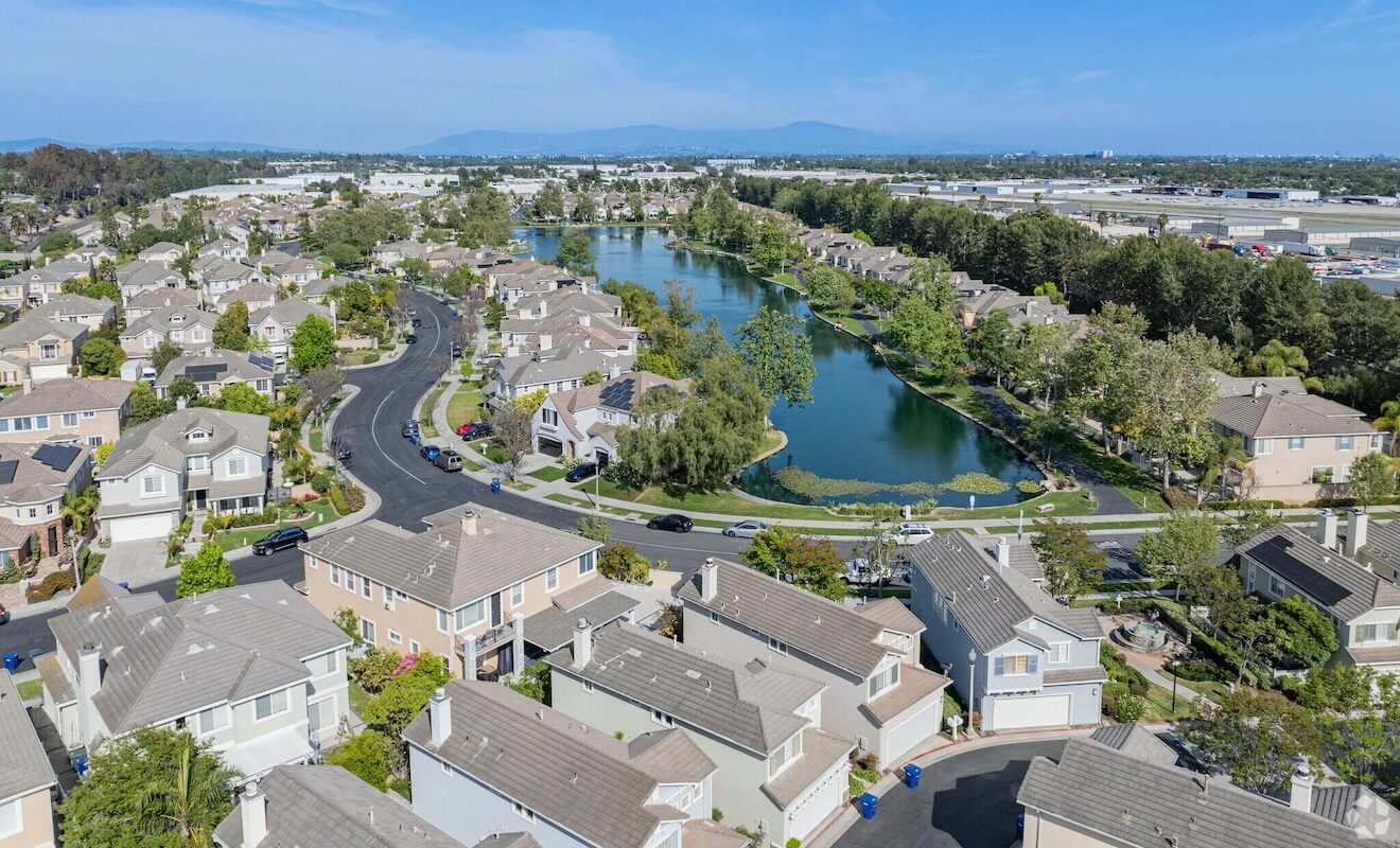 Movers in Buena Park
